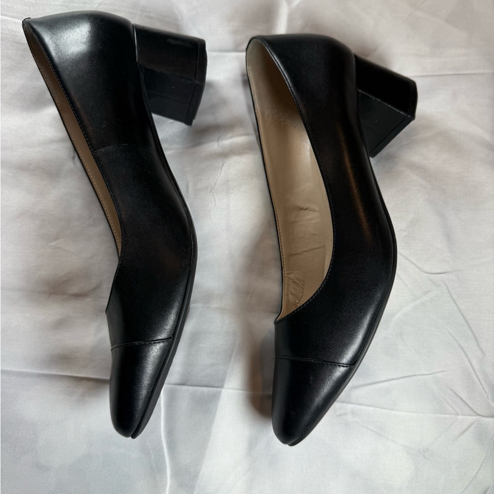 Cole Haan The Go To Black Leather Block Heel Pumps Women's Size 8.5B W16077 - Picture 5 of 7